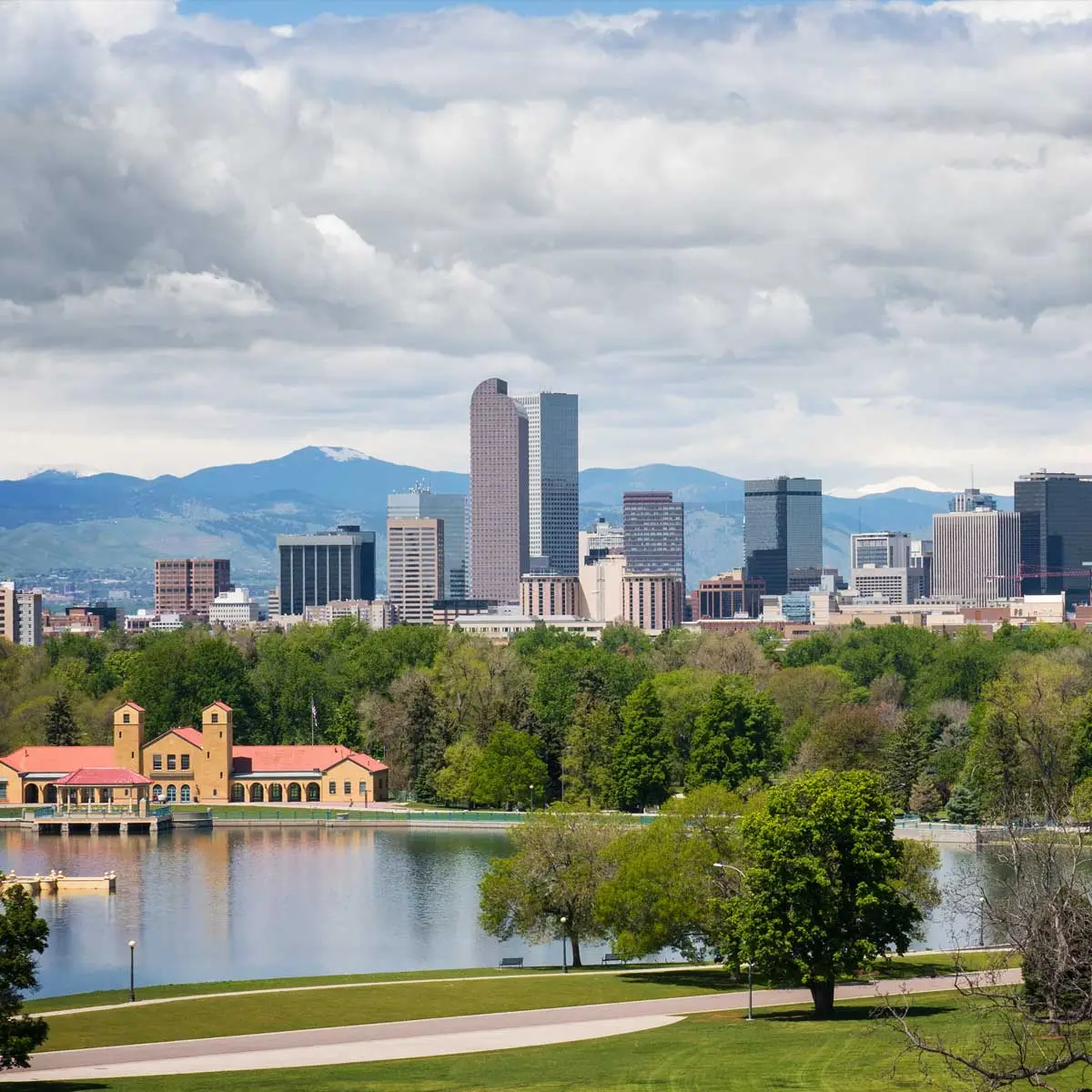 denver-colorado-skyline