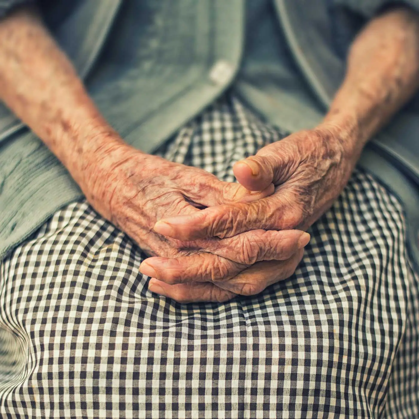old-womans-hands